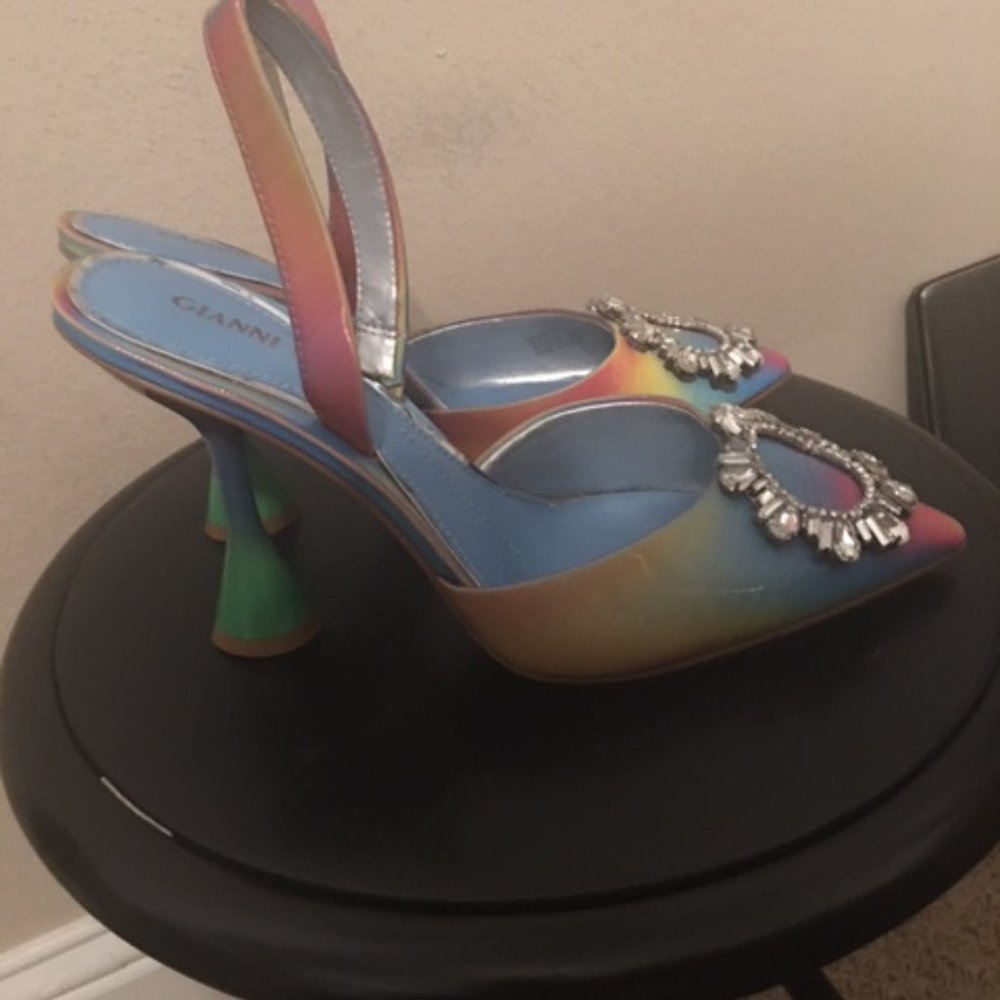 Gorgeous Multicolored Gianni Bini Strappy Heels